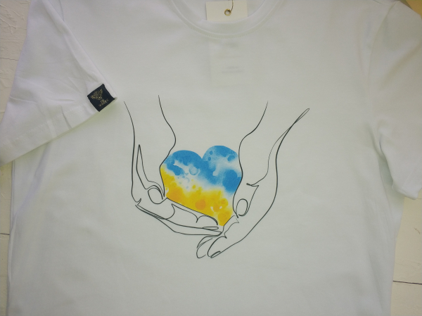 Медична футболка 6600 Белый - Серце у долонях Україна - фото