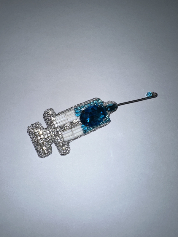 Брошка "Шприц" Ручна робота - фото 4